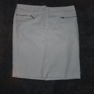 White pencil skirt